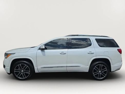 Used 2019 GMC Acadia Denali w/ Technology Package AWD/4WD image 5