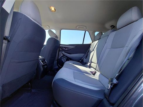 Used 2022 Subaru Outback Premium image 15
