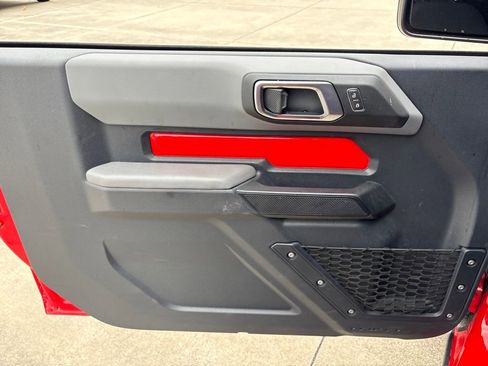 Used 2022 Ford Bronco 2-Door image 16