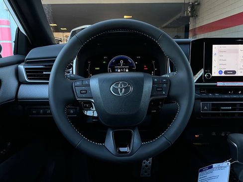 New 2026 Toyota Camry SE image 30