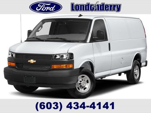 Used 2025 Chevrolet Express 2500 w/ Driver Convenience Package RWD image 1