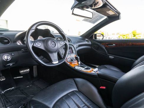 Used 2011 Mercedes-Benz SL 63 AMG image 14
