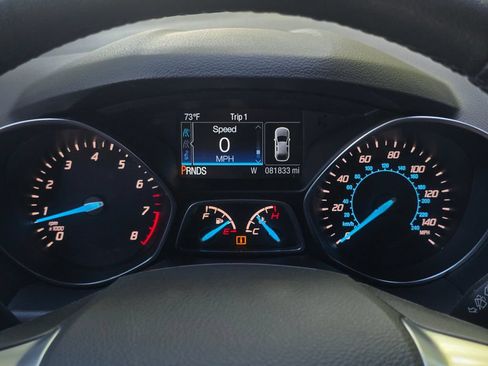 Used 2015 Ford Escape Titanium w/ Equipment Group 301A AWD/4WD image 32