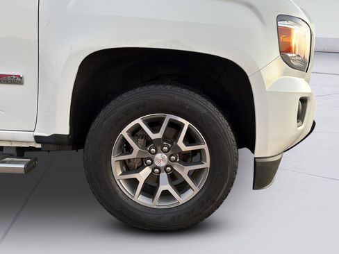 Used 2019 GMC Canyon All Terrain w/ Trailering Package image 11