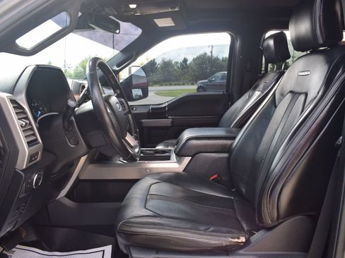 Used 2019 Ford F250 Platinum w/ Platinum Ultimate Package AWD/4WD image 8