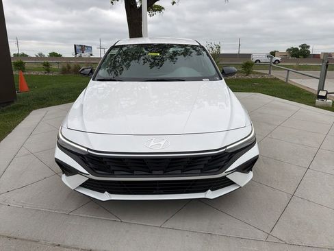 New 2026 Hyundai Elantra Sport FWD image 8
