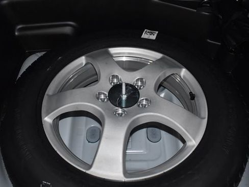 New 2025 Jeep Grand Cherokee Limited image 35