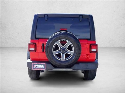 Used 2022 Jeep Wrangler Unlimited Sport image 3