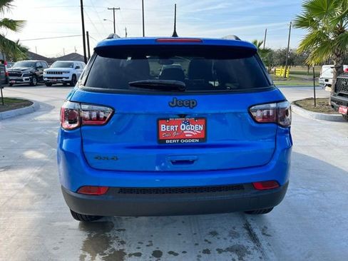 New 2026 Jeep Compass Latitude image 6