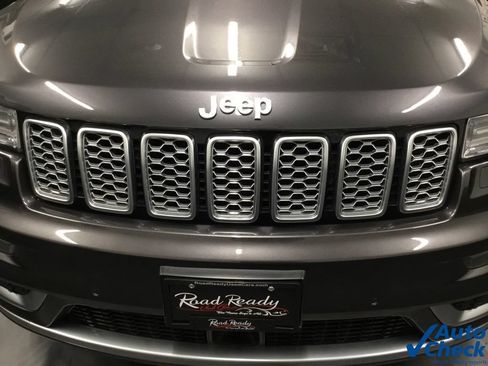 Used 2017 Jeep Grand Cherokee Summit w/ Platinum Series Group AWD/4WD image 19