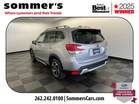 Used 2023 Subaru Forester Touring AWD/4WD image 4