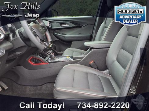 Used 2021 Chevrolet TrailBlazer RS w/ Technology Package image 14