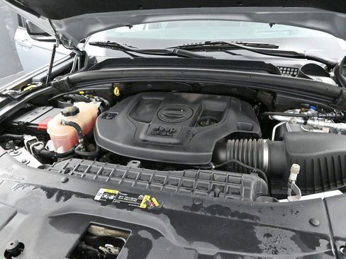 Used 2023 Jeep Grand Cherokee L Summit AWD/4WD image 36