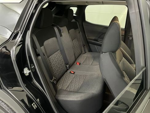 Used 2025 Nissan Kicks SV image 21