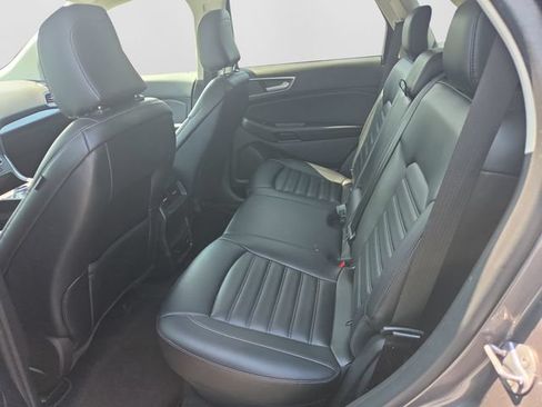 Used 2024 Ford Edge SEL w/ Convenience Package AWD/4WD image 9