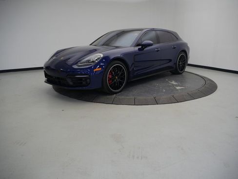 Certified 2023 Porsche Panamera 4S image 1