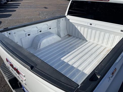 Used 2024 GMC Sierra 1500 Elevation w/ X31 Off-Road Package image 32