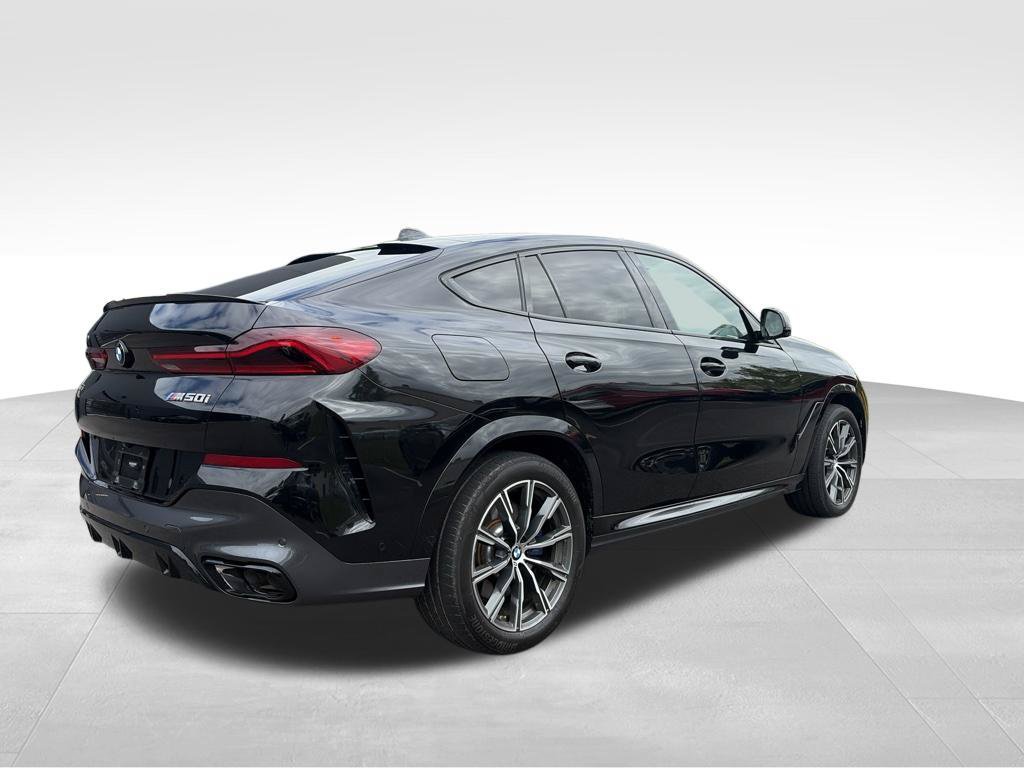 Used 2021 BMW X6 M50i w/ Executive Package AWD/4WD image 16