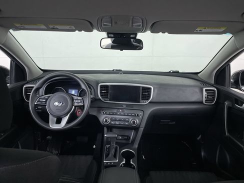 Used 2022 Kia Sportage LX AWD/4WD image 26