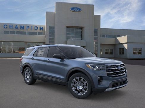 New 2026 Ford Explorer Active w/ Active Comfort Package image 7