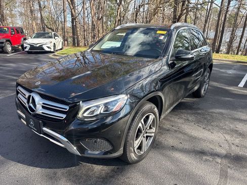 Used 2019 Mercedes-Benz GLC 300 4MATIC image 12