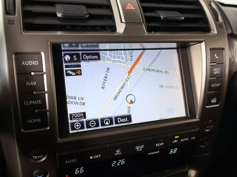 Used 2015 Lexus GX 460 Luxury AWD/4WD image 7