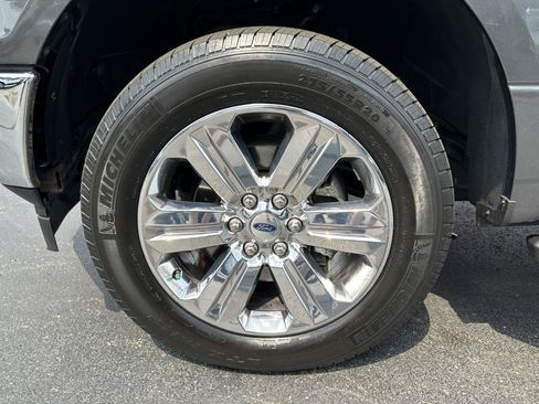 Used 2019 Ford F150 XLT w/ Equipment Group 302A Luxury AWD/4WD image 69
