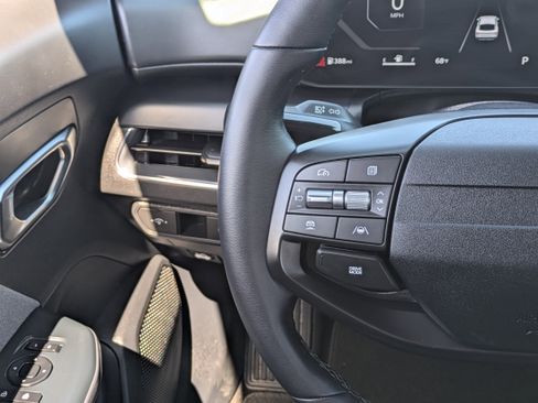 Certified 2025 Kia K4 EX FWD image 22