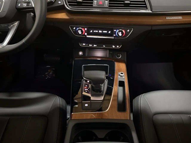 Used 2023 Audi Q5 2.0T Premium w/ Convenience Package AWD/4WD image 14