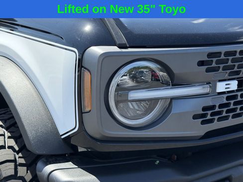 Used 2023 Ford Bronco Badlands AWD/4WD image 9