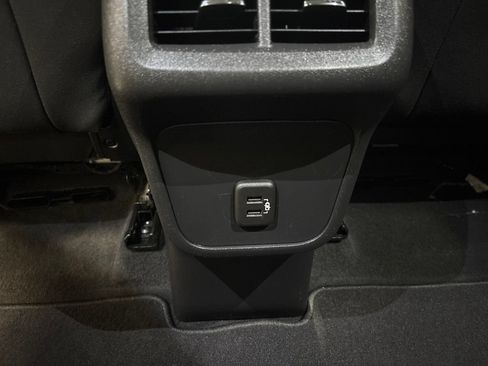 Used 2020 Chevrolet Equinox LT AWD/4WD image 34
