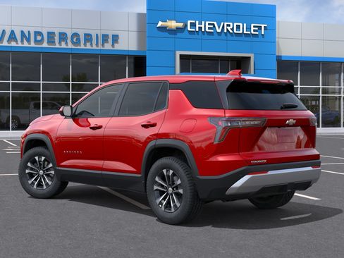 New 2027 Chevrolet Equinox LT FWD image 3