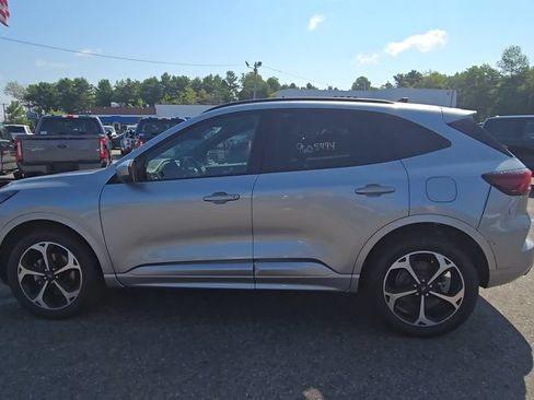 Certified 2023 Ford Escape ST-Line Select w/ Tech Pack #2 AWD/4WD image 16