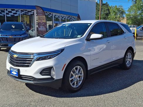Certified 2022 Chevrolet Equinox LT image 3
