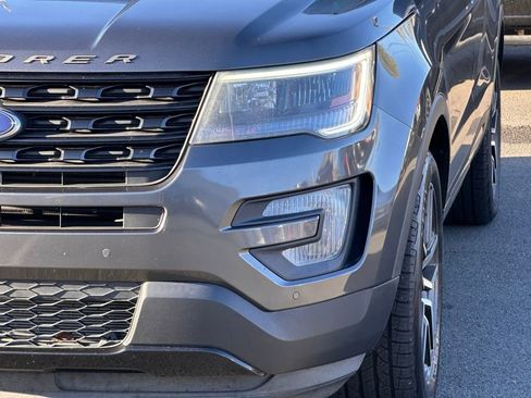 Used 2016 Ford Explorer Sport w/ Equipment Group 401A AWD/4WD image 45