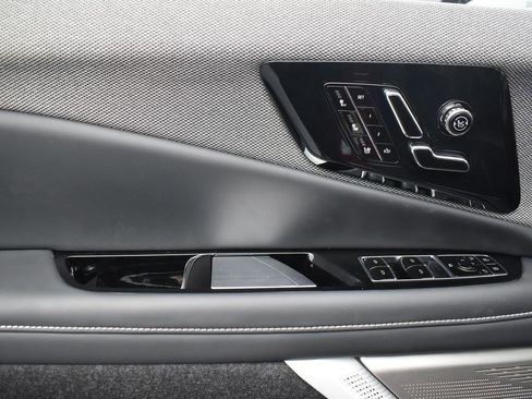 New 2026 Cadillac Optiq Sport 2 w/ LPO, Floor Liner Package image 9