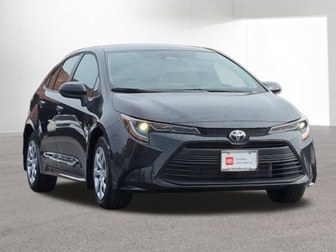 Certified 2026 Toyota Corolla LE image 3