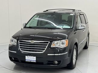 Used 2010 Chrysler Town & Country Limited w/ Entertainment Group #3 360° Tour