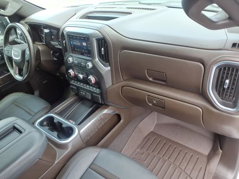 Used 2022 GMC Sierra 2500 Denali w/ Denali Ultimate Package AWD/4WD image 10