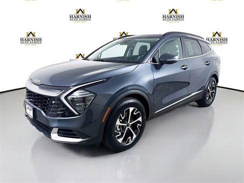 Certified 2025 Kia Sportage EX w/ Premium Package image 3