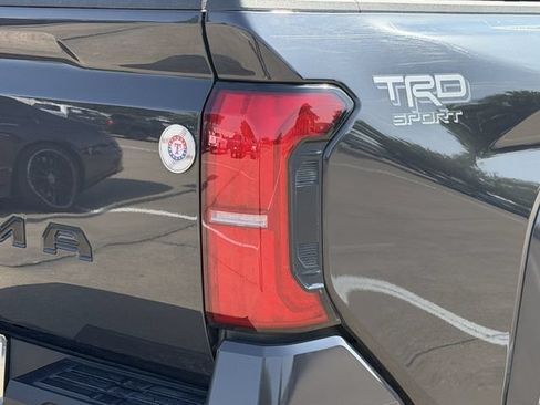 Certified 2025 Toyota Tacoma TRD Sport w/ TRD Sport Upgrade Package AWD/4WD image 7