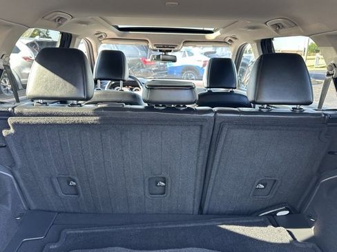 Certified 2022 Nissan Rogue Platinum w/ Head-Up Display Package image 19