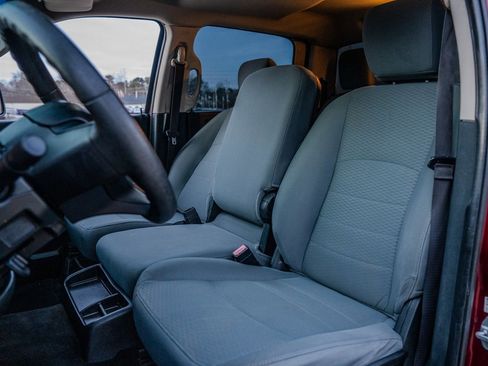 Used 2017 RAM 1500 Express w/ Express Value Package image 26