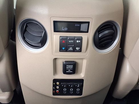 Used 2012 Honda Pilot EX-L image 11
