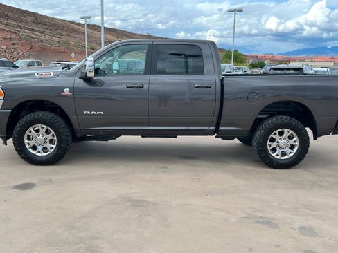 Used 2024 RAM 2500 Laramie w/ Safety Group AWD/4WD image 2