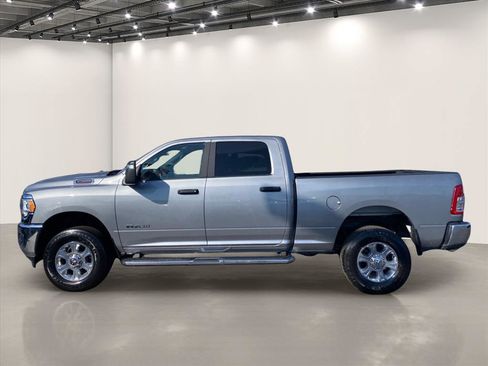 Used 2024 RAM 2500 Big Horn w/ Bed Utility Group AWD/4WD image 4