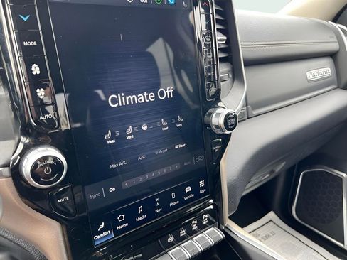 Used 2024 RAM 3500 Laramie image 35