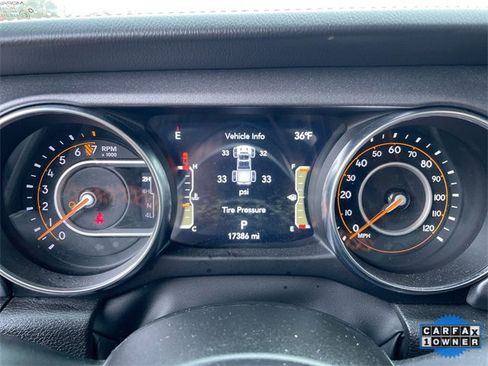 Used 2023 Jeep Gladiator Mojave w/ LED Lighting Group image 16