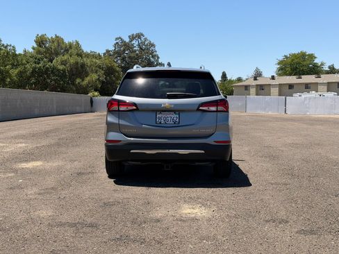 Used 2023 Chevrolet Equinox Premier AWD/4WD image 4