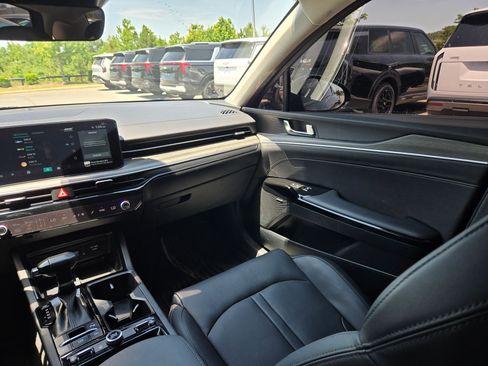 Used 2025 Kia K5 EX FWD image 11